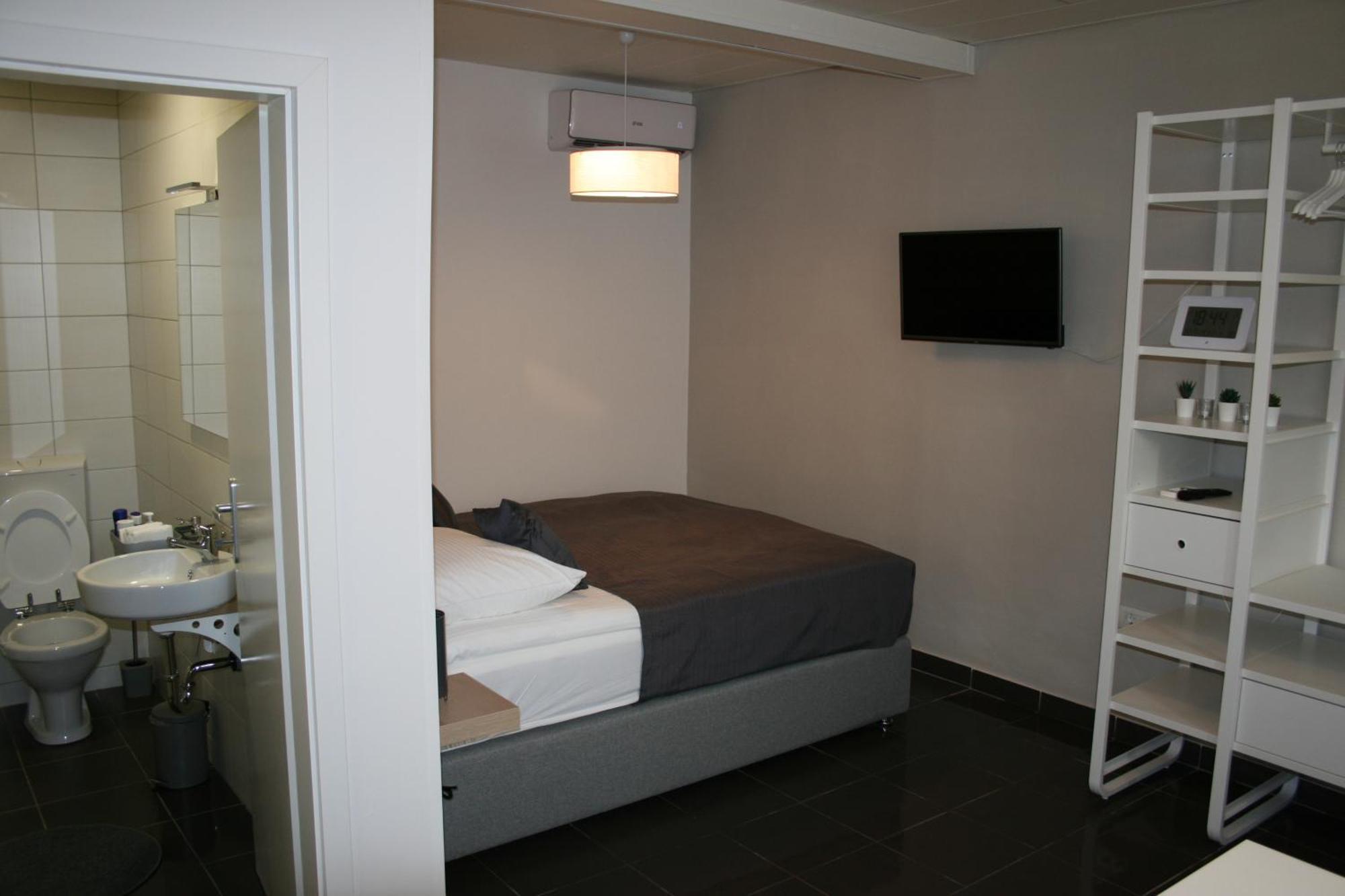 Apartment Trubarjeva33, Near Ljubljana, Free Parking Velike Lasce Exteriör bild